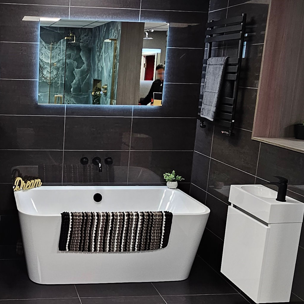 Chichester Bathroom Showroom 5